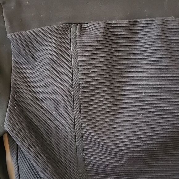 AX Armani Exchange XS lightweight Fall jacket - Picture 7 of 7